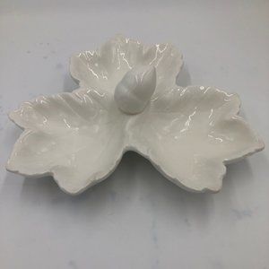 3-Leaf Serving Dish